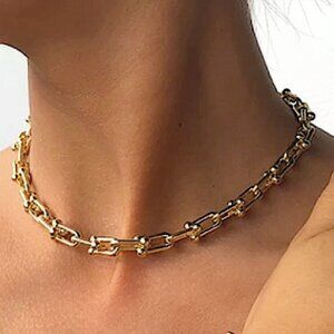 GOLD U LINK NECKLACE